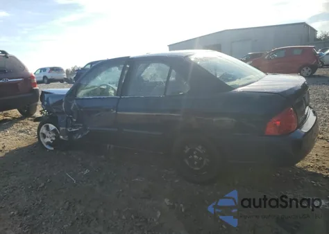 2005 Nissan Sentra 1.8 z USA, uszkodzony, nr VIN 3N1CB51D95L580321